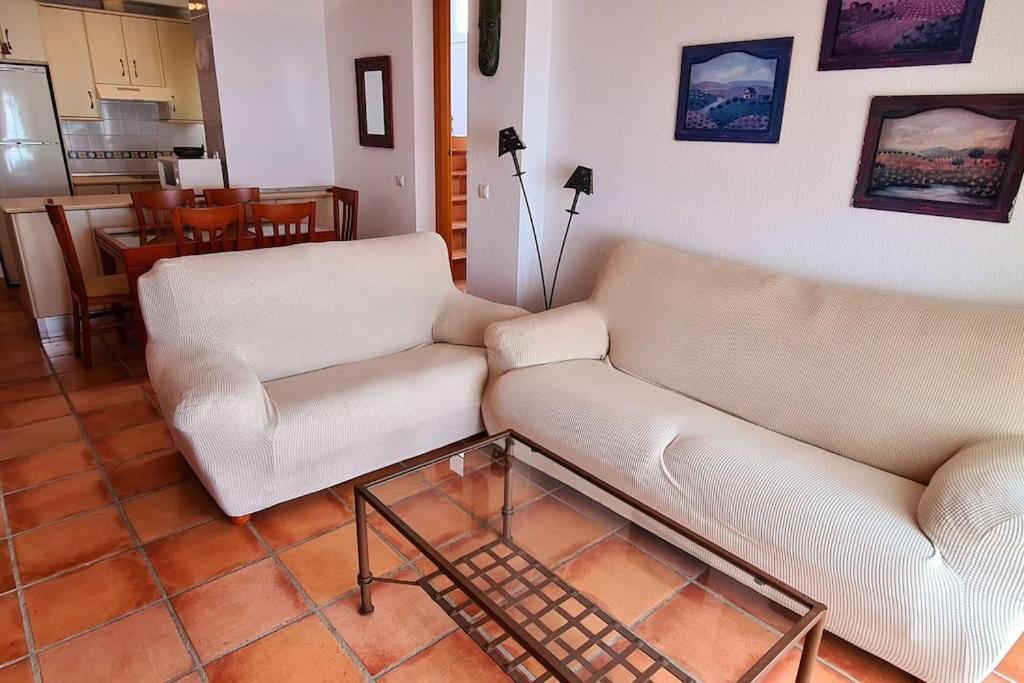 Atico Duplex Con Vistas Al Mar En Захара де лос Атунес Екстериор снимка